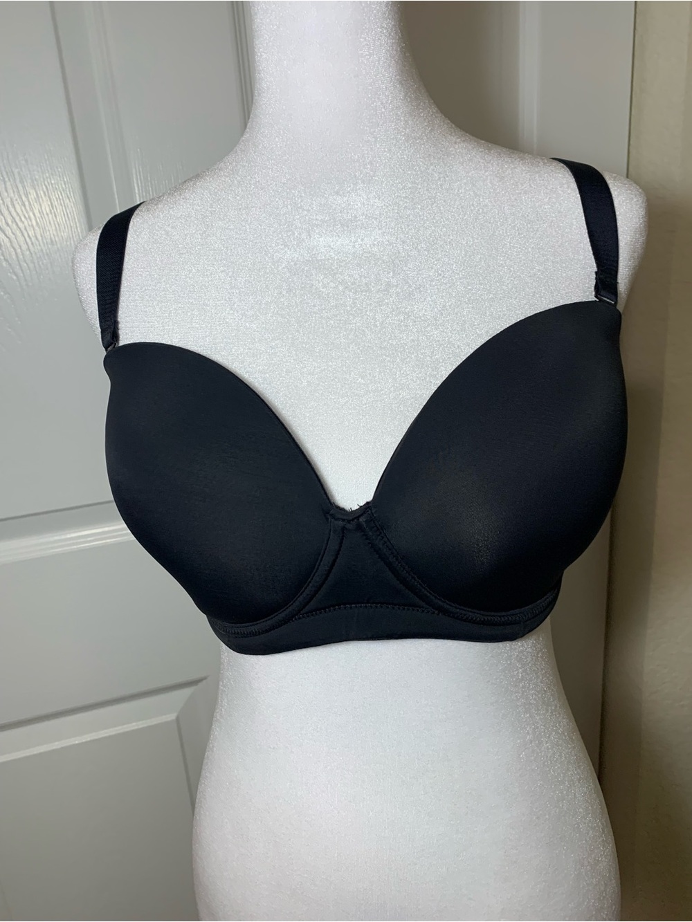 Delimira Black Strapless Push-Up Bra with Underwire Support 34F (DDD)
